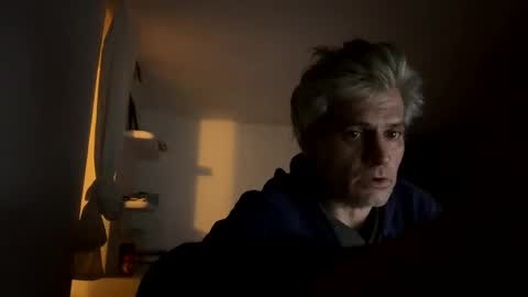 guardiannif_ online show from February 2025 06:04:01 AM