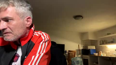 guardiannif_ online show from March 2025 06:45:02 PM