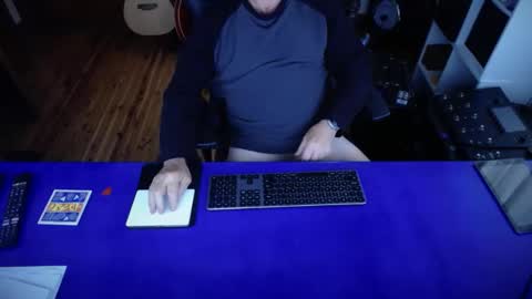 Snapshot of guesswhatigot2 chatting on March 2025 07:08:02 AM guesswhatigot2 online show from March 2025 07:08:02 AM