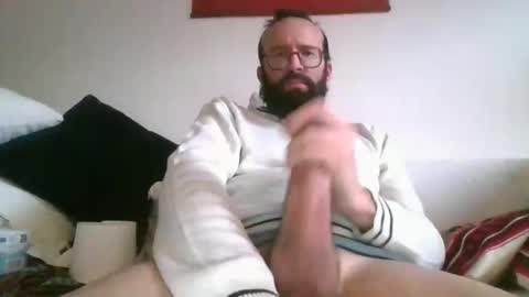 Snapshot of guillaume86 chatting on February 2025 03:42:02 PM guillaume86 online show from February 2025 03:42:02 PM