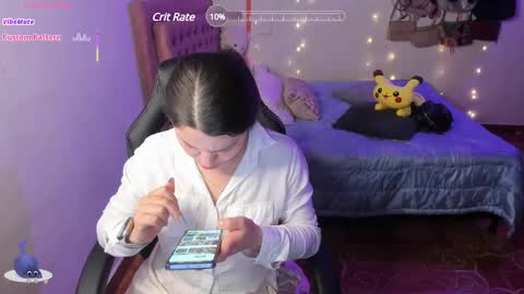 Hello Im Julieta Im 25 years old welcome to my room have fun and be happy. online show from February 2025 03:58:01 AM
