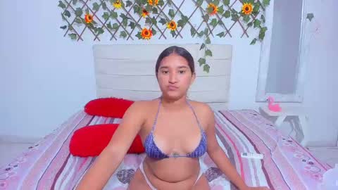 guiselle_lan online show from December 2024 02:16:01 AM