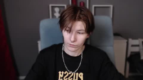 guitarandangell online show from November 2025 03:48:01 AM