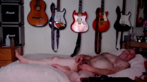 Snapshot of guitarsexgod chatting on January 2025 01:52:01 PM Mario online show from January 2025 01:52:01 PM