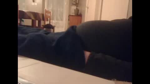 guizmeau72 online show from March 2025 08:42:01 PM