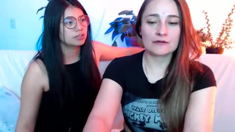 Vane blonde and Hazell black hair online show from February 2025 08:14:02 PM