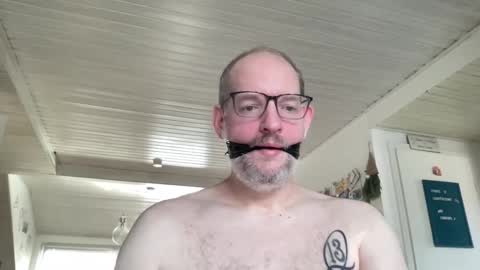 gummicasual online show from January 2026 10:41:02 AM