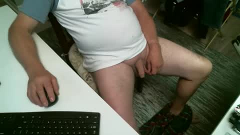 Snapshot of gumpman0553 chatting on October 2025 01:35:01 AM gumpman0553 online show from October 2025 01:35:01 AM