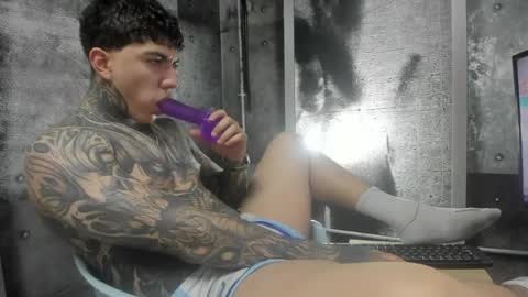 Gury online show from May 2026 08:15:01 PM