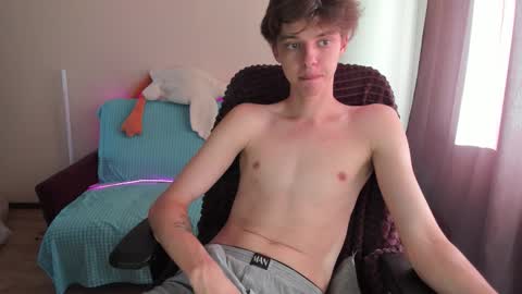 guy_liam1 online show from September 2025 12:48:01 PM