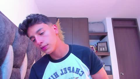 Gabriel online show from December 2024 08:05:02 PM