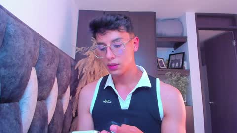 Gabriel online show from December 2024 12:51:02 AM