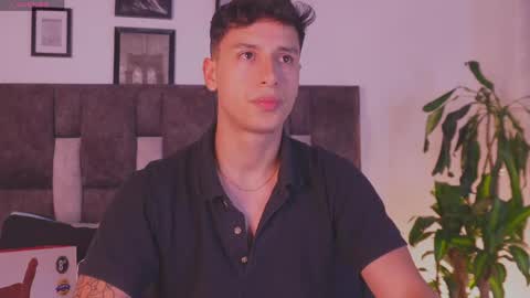 Gabriel online show from April 2026 04:18:02 AM