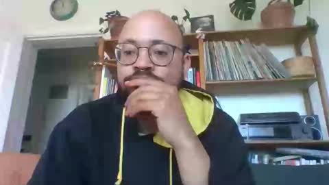 guy_wood15 online show from April 2026 09:44:01 AM