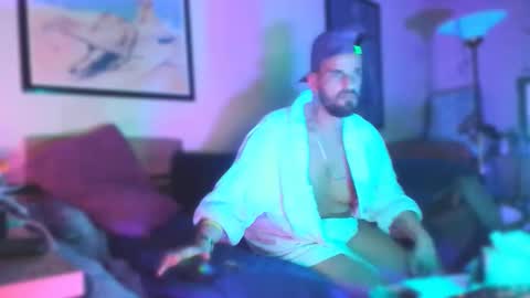 Snapshot of guyst_049 chatting on March 2026 05:14:02 AM GuyST049 online show from March 2026 05:14:02 AM