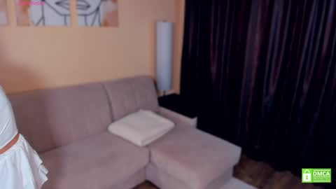 Sofia online show from January 2025 04:39:02 AM