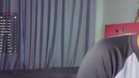 Lisa online show from October 2025 01:04:02 AM