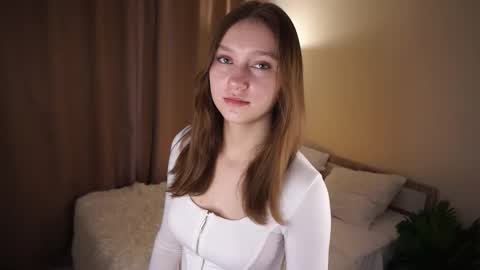 Molly online show from January 2026 05:11:01 AM