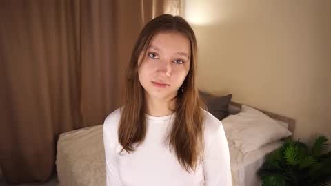 Molly online show from February 2026 05:24:01 AM