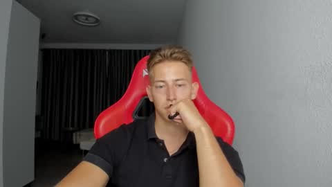 Oliver online show from October 2025 10:55:01 PM