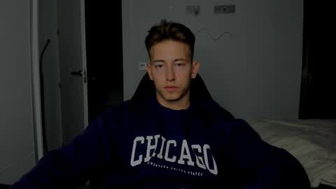 Oliver online show from March 2026 11:32:02 PM