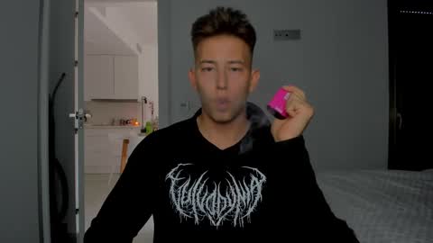 Oliver online show from March 2026 03:37:02 PM