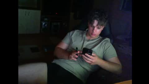gymguy0505 online show from June 2026 10:37:01 PM