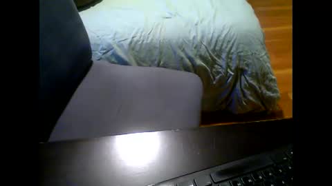 Snapshot of gymratt01 chatting on April 2026 07:55:02 PM gymratt01 online show from April 2026 07:55:02 PM
