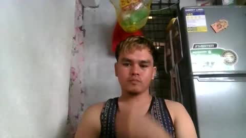 gymsin_borte online show from April 2026 01:05:01 AM