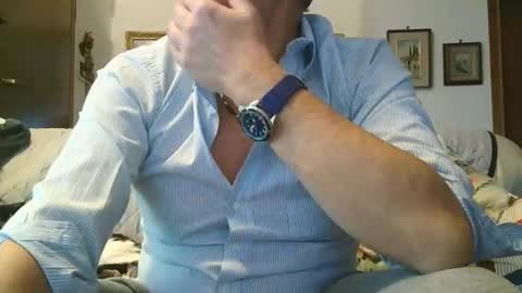 gyrdy online show from December 2024 03:00:02 PM