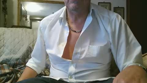 gyrdy online show from February 2025 06:10:02 PM