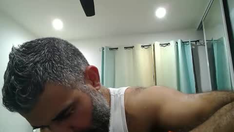 h0nest84 online show from February 2026 02:53:01 AM