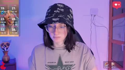 Snapshot of haanna_thompsoon chatting on December 2024 08:43:02 PM haanna_thompsoon online show from December 2024 08:43:02 PM