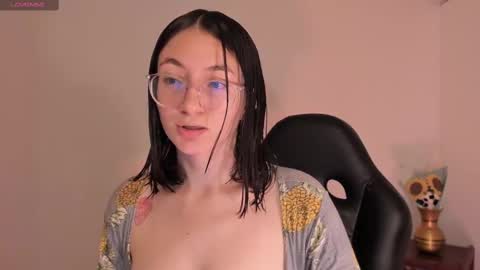 Snapshot of haanna_thompsoon chatting on January 2025 08:44:01 PM haanna_thompsoon online show from January 2025 08:44:01 PM