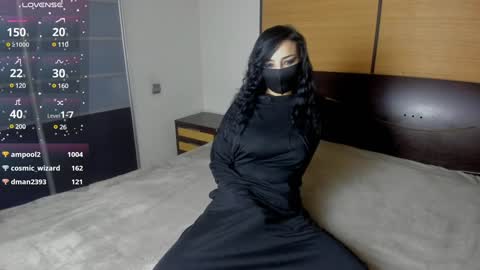 Snapshot of habibi_moon chatting on December 2024 02:49:01 PM Linda online show from December 2024 02:49:01 PM