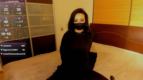 Snapshot of habibi_moon chatting on December 2024 05:33:02 AM Linda online show from December 2024 05:33:02 AM