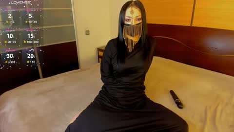 Snapshot of habibi_moon chatting on February 2025 03:29:02 AM Linda online show from February 2025 03:29:02 AM