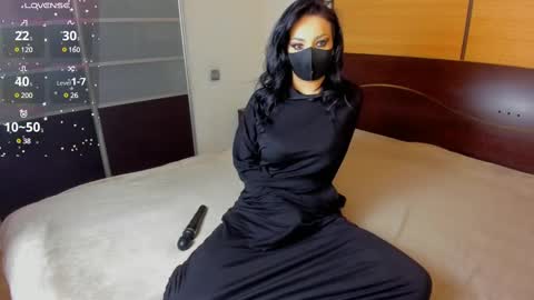 Snapshot of habibi_moon chatting on March 2025 02:19:02 AM Linda online show from March 2025 02:19:02 AM