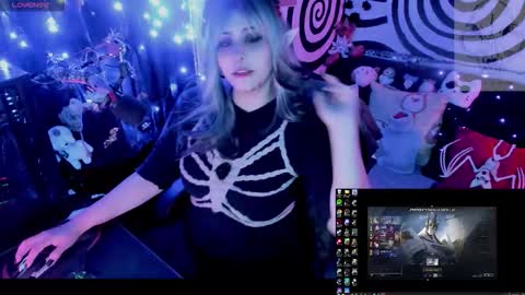 Hachi online show from November 2025 05:06:02 AM