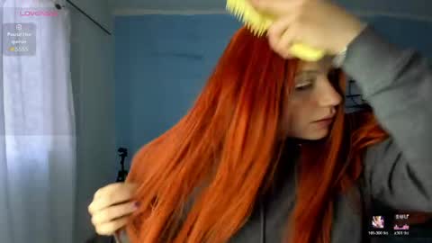 Snapshot of hadde01 chatting on May 2026 11:18:01 AM Hadde online show from May 2026 11:18:01 AM