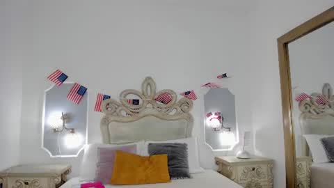 hade_miller online show from July 2026 04:19:01 AM