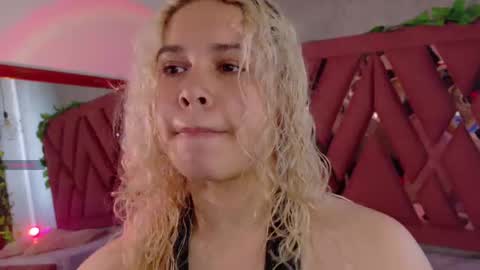 Haely online show from November 2025 11:43:01 AM