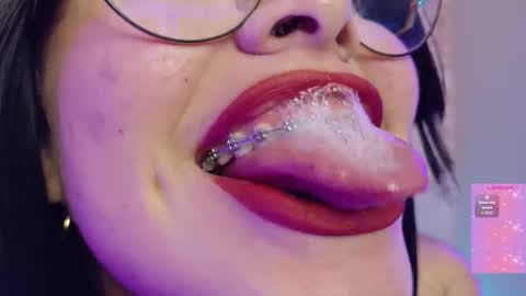 Haely online show from March 2026 12:47:02 AM