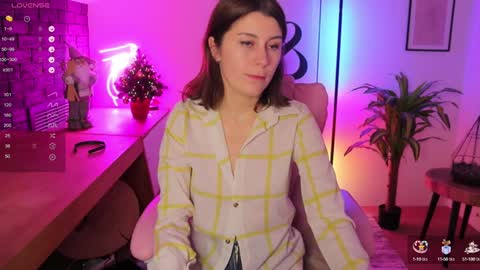 Hailey  Green online show from January 2025 01:18:01 AM