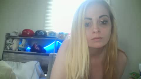 Hailey and d online show from February 2025 08:42:02 PM