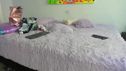 Hailey online show from November 2025 03:23:02 PM