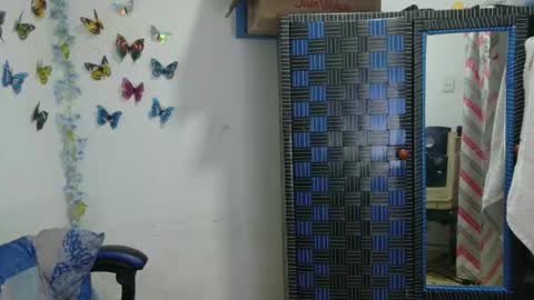 hairygirl83 online show from January 2026 11:36:01 AM