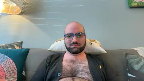 Hairy Guy online show from April 2026 02:31:01 PM