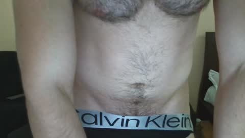 Snapshot of hairyncuteass chatting on January 2025 12:39:02 AM hairyncuteass online show from January 2025 12:39:02 AM