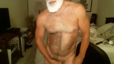 Snapshot of hairypecsguy chatting on May 2026 07:13:01 AM Hairy pecs online show from May 2026 07:13:01 AM